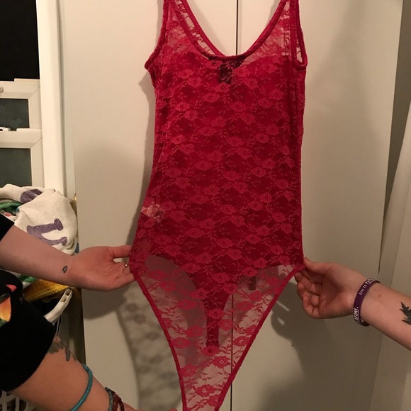 Pink lace body suite - Picture 2 of 2